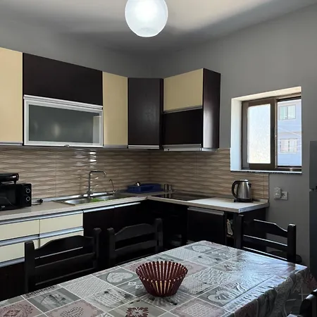 Rezidenca Inspire Country house Tirana